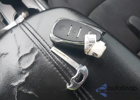 2018 Chevrolet Malibu Lt z USA, uszkodzony, nr VIN 1G1ZD5STXJF237361